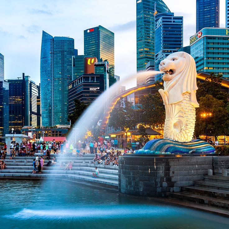 Explore Singapore with TrulyAsia1. Discover top attractions, family-friendly experiences, shopping, sightseeing, and Singapore tour packages from India.