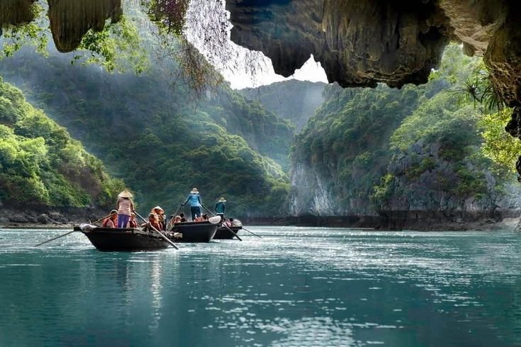 Vietnam Tour Guide for Indians